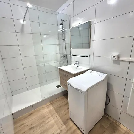 Apartment Le Juturna - A Proximite Du Centre Et Des Thermes D'aix-les-bains ! Mae-7054 Aix-les-Bains